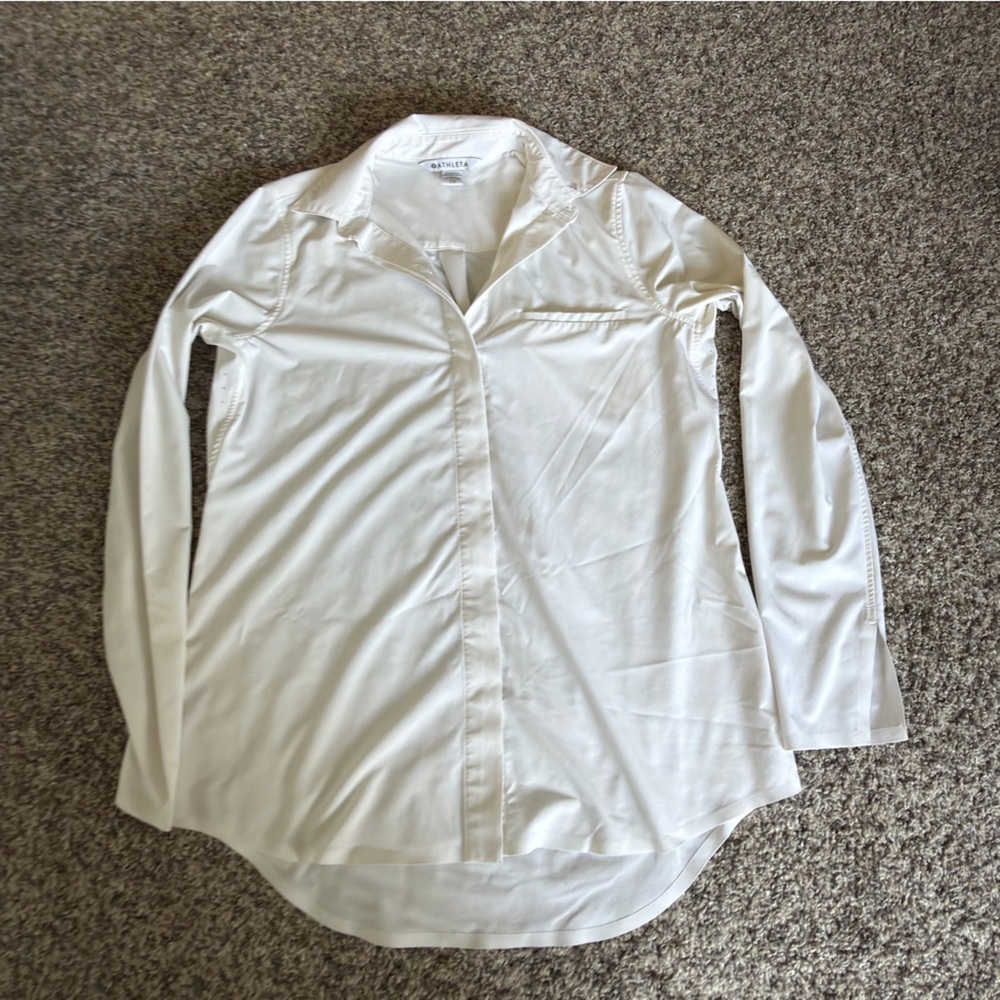 Athleta urbanite White Long Sleeve button down top